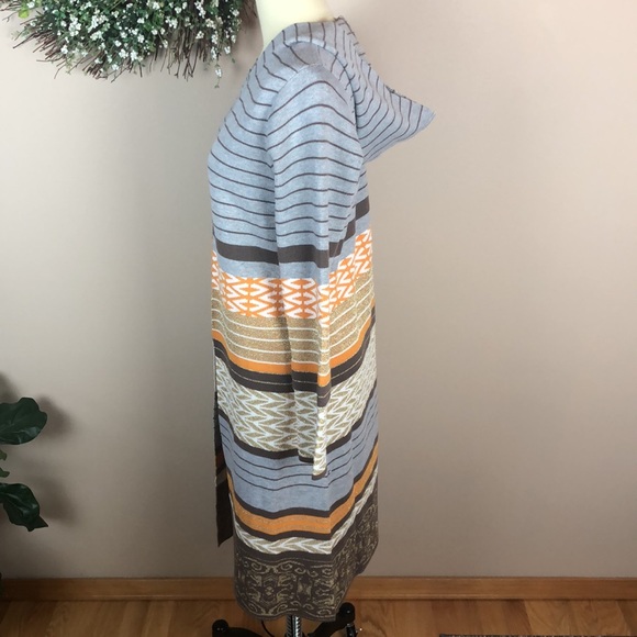 Young Threads Long Gray Striped Cardigan Sweater - Size Large - Picture 2 of 9